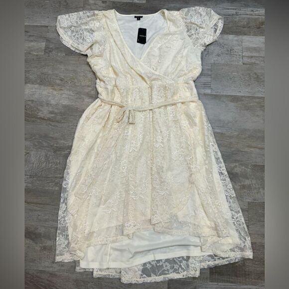 NWT Mini Lace Wrap Dress size 2 - Picture 10 of 16
